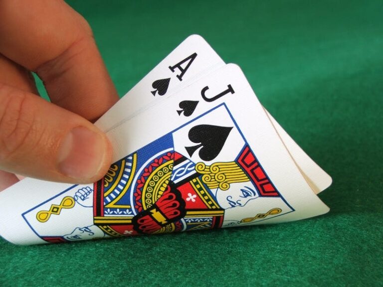 ​​Phuong Phap Thang Blackjack Ky Thuat Va Chien Luoc